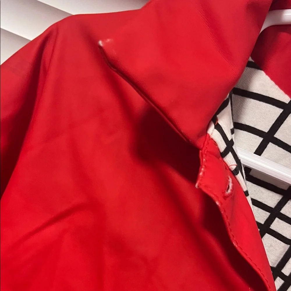 Girls red rain jacket Size 5T - Picture 5 of 5